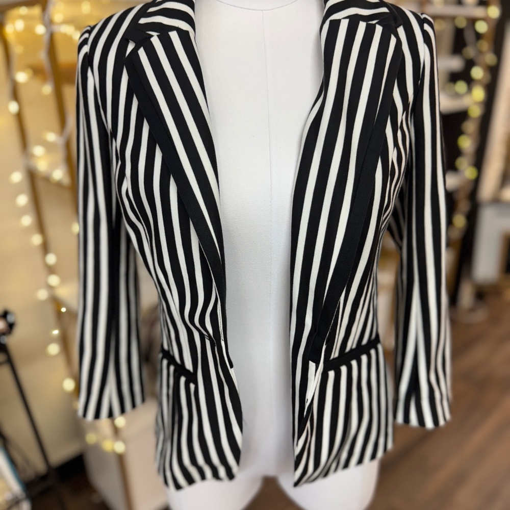 Ark & Co Black and White Striped Blazer